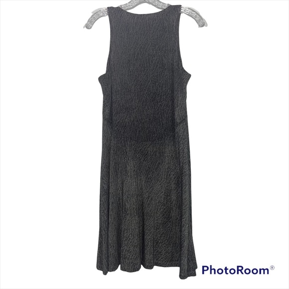 Athleta size Medium green and black stretchy sleeveless dress - Picture 9 of 9